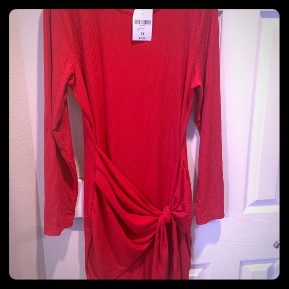 Long sleeve red midi dress - Picture 1 of 1